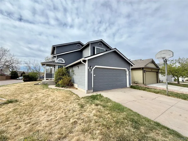 $2,995 | 652 Longfellow Lane, Highlands Ranch, CO 80126