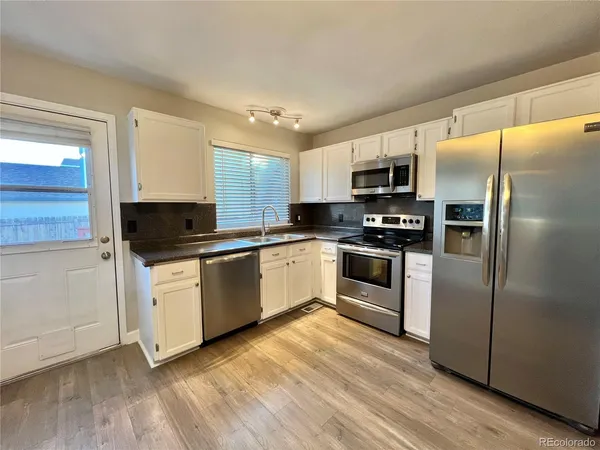 $2,995 | 652 Longfellow Lane, Highlands Ranch, CO 80126