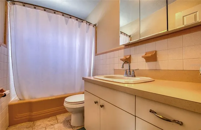 $7,000 | 4222 Miller Drive, St. Pete Beach, FL 33706