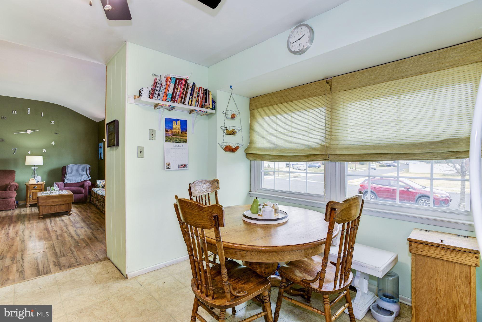 205 Ivy Road Beverly, NJ 08010 - Photo 11 of 34