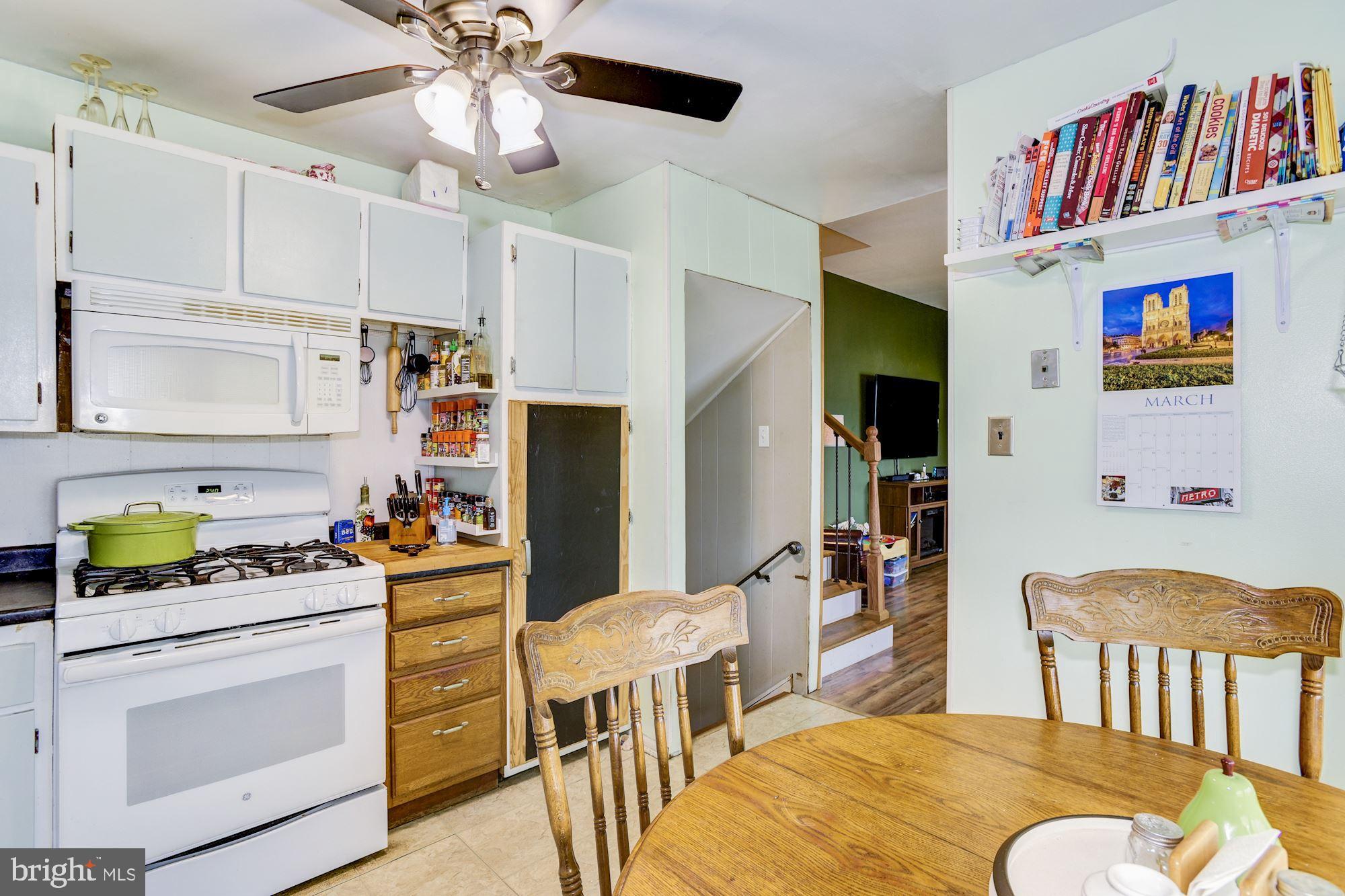 205 Ivy Road Beverly, NJ 08010 - Photo 13 of 34