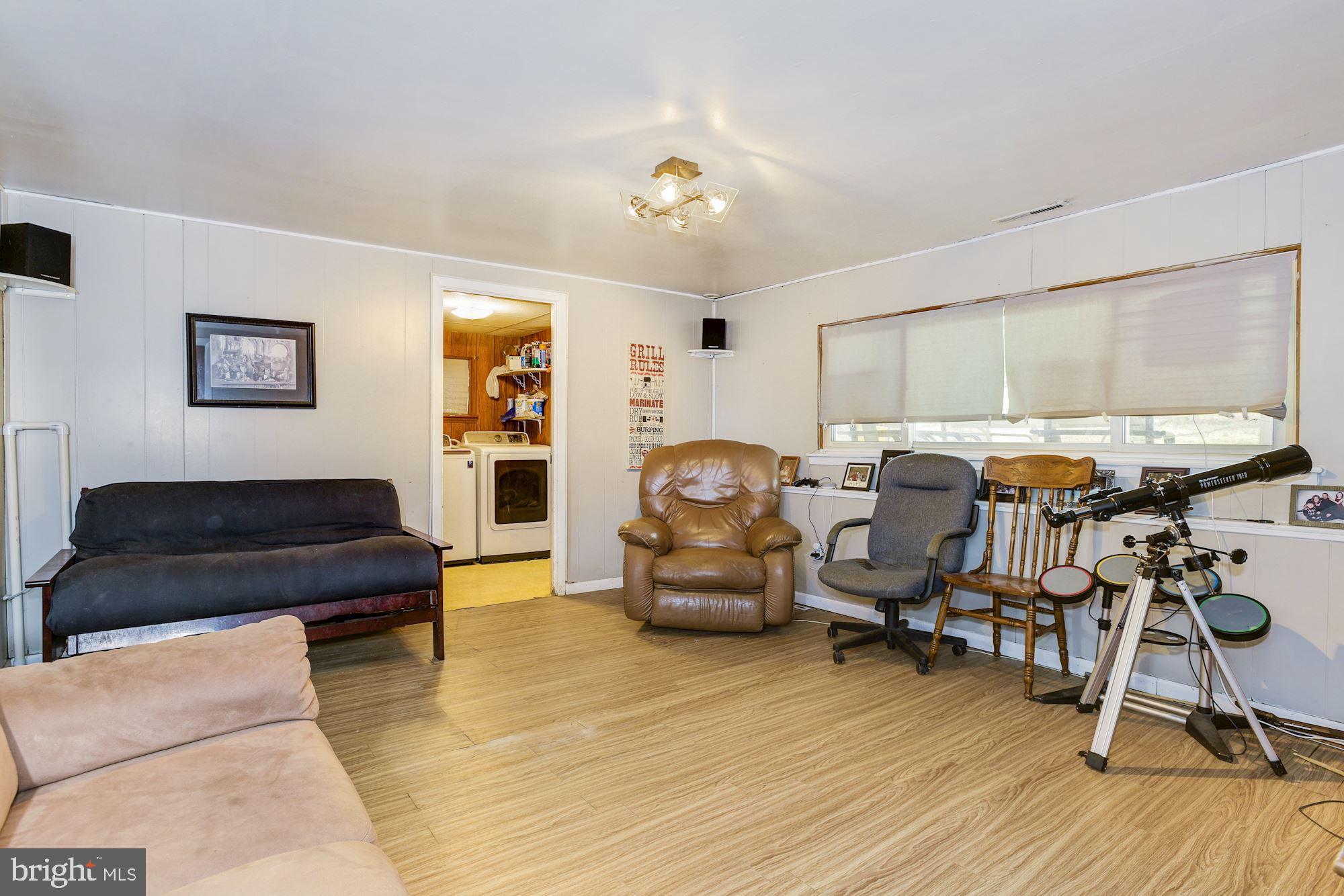 205 Ivy Road Beverly, NJ 08010 - Photo 16 of 34