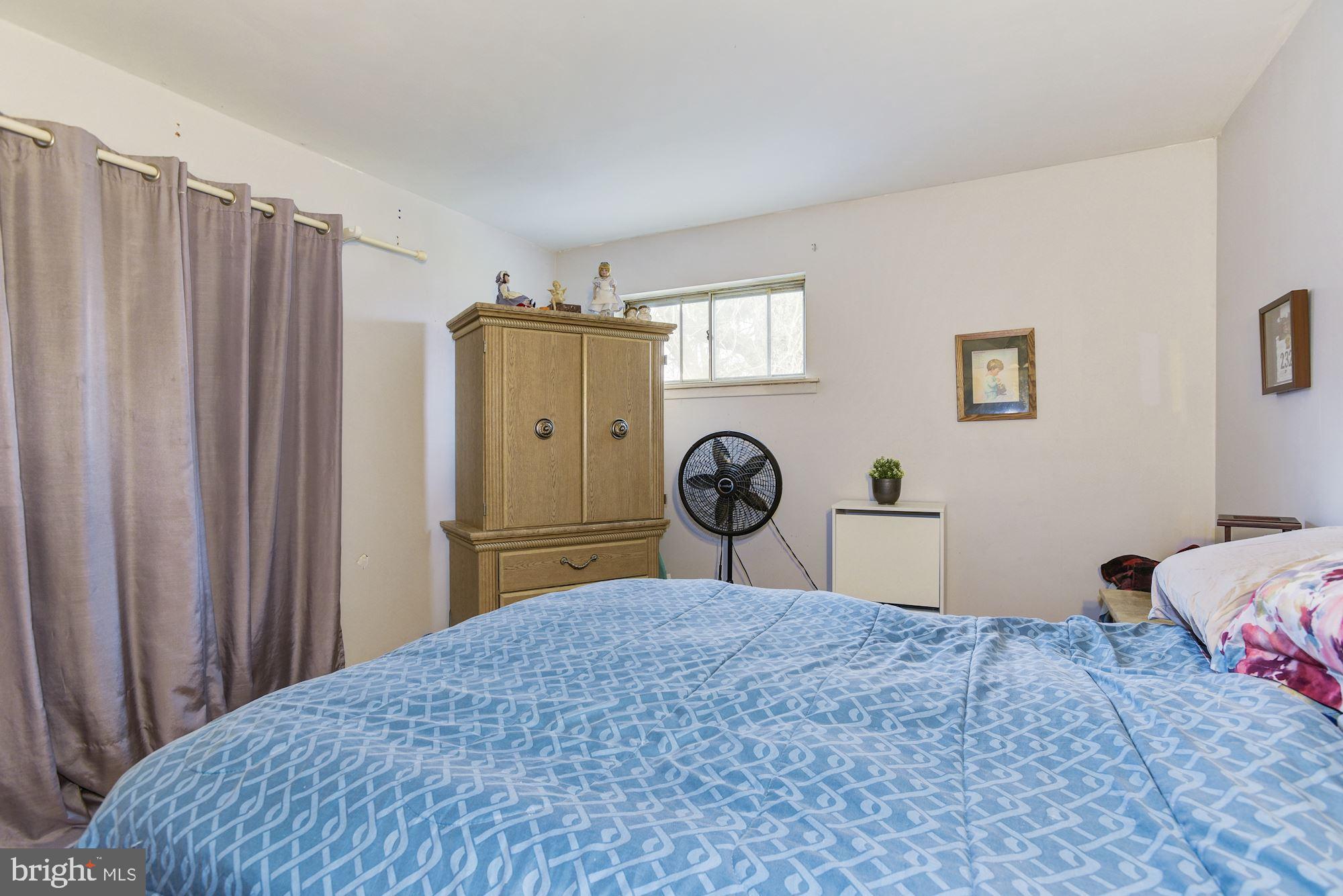 205 Ivy Road Beverly, NJ 08010 - Photo 22 of 34