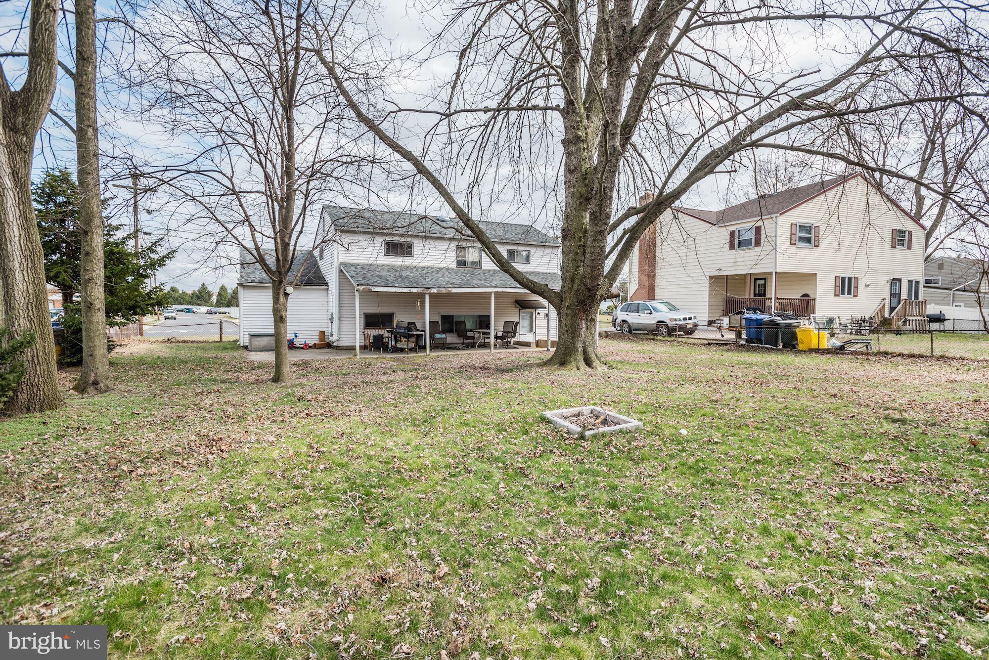 205 Ivy Road Beverly, NJ 08010 - Photo 32 of 34