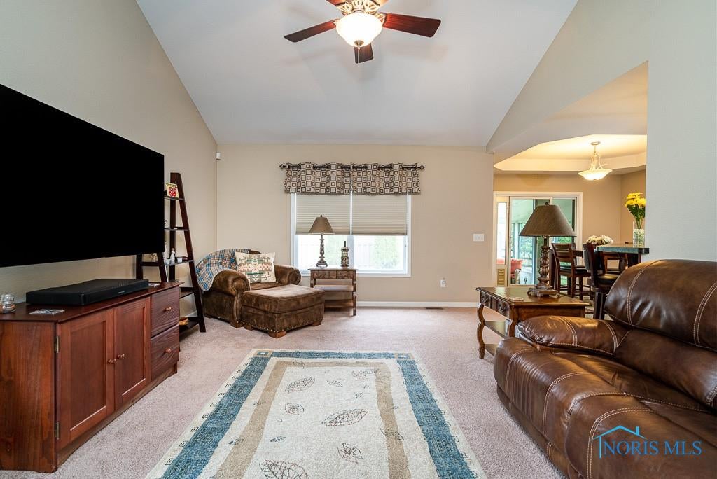 2140 Oakside Road Toledo, OH 43615 - Photo 9 of 34 Gallery Image 9