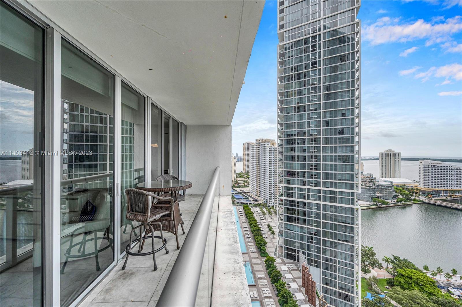 485 Brickell Avenue, Unit 2709 Miami, FL 33131 - Photo 6 of 22