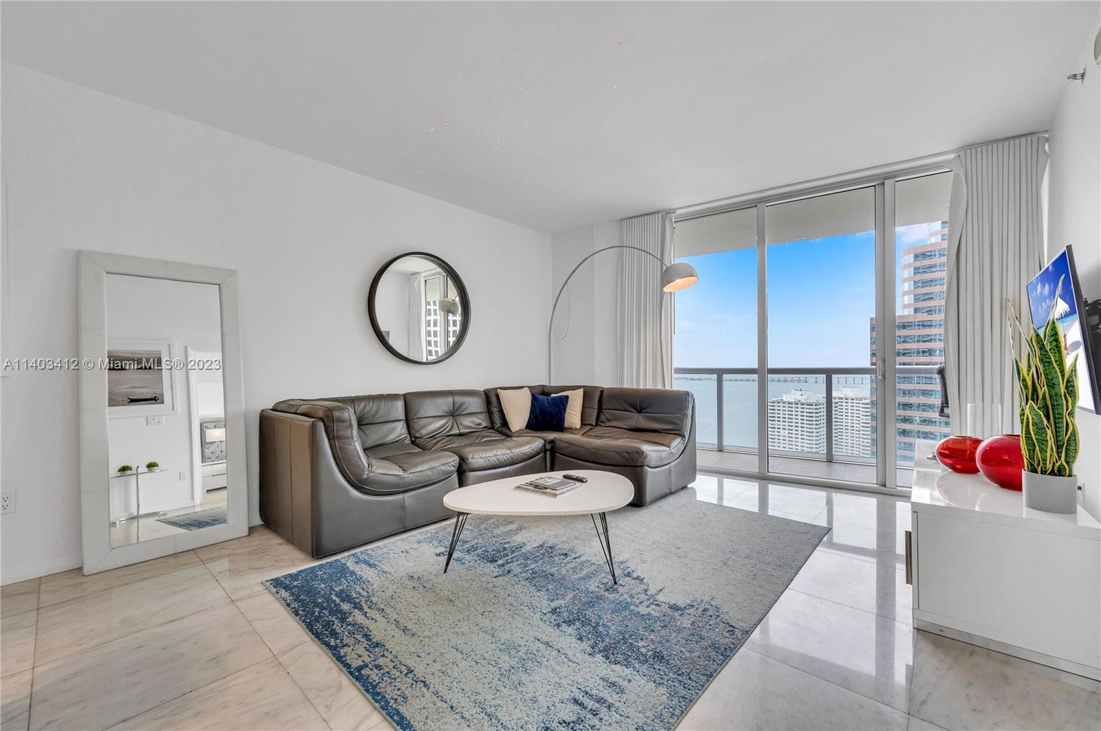 485 Brickell Avenue, Unit 2709 Miami, FL 33131 - Photo 8 of 22