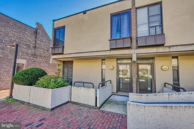 a view of a entryway of the house