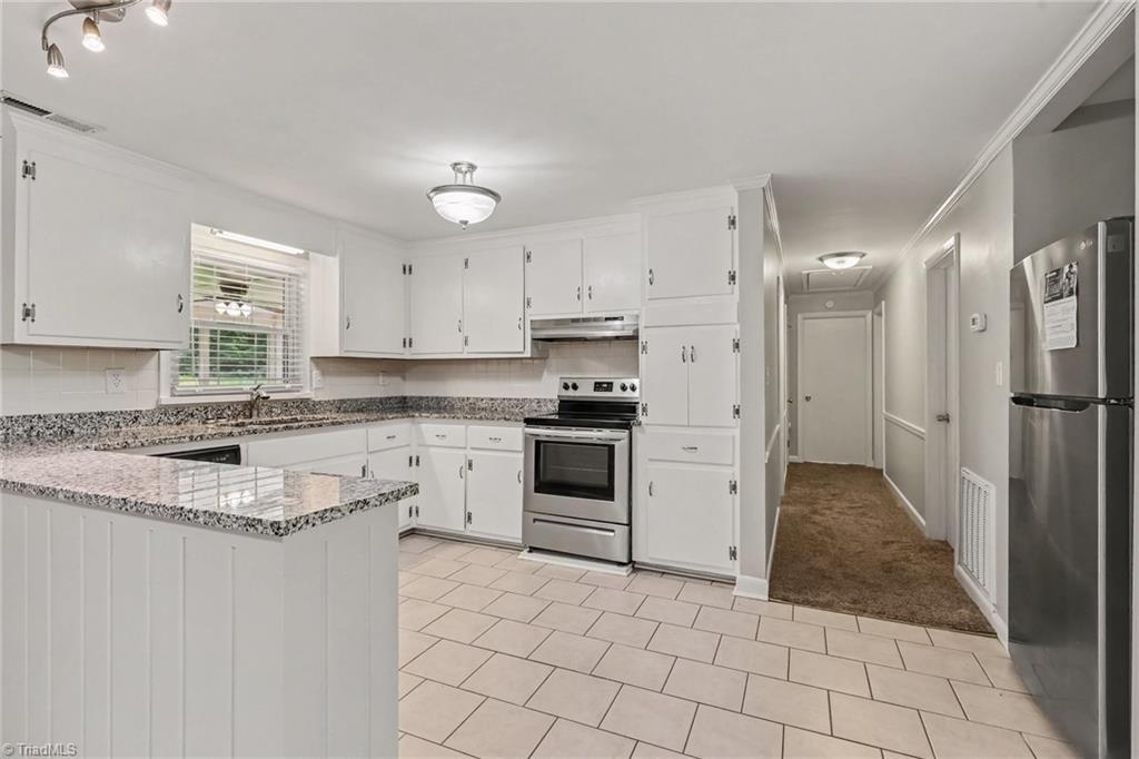 575 Alpine Road Winston-Salem, NC 27104 - Photo 12 of 23 Gallery Image 12