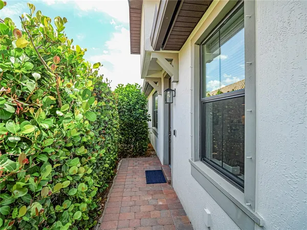 a view of a pathway of a pathway