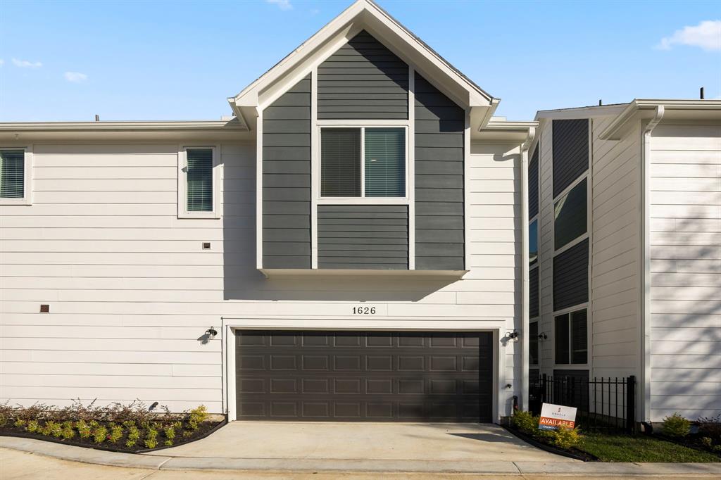 1626 West Tidwell Rd  