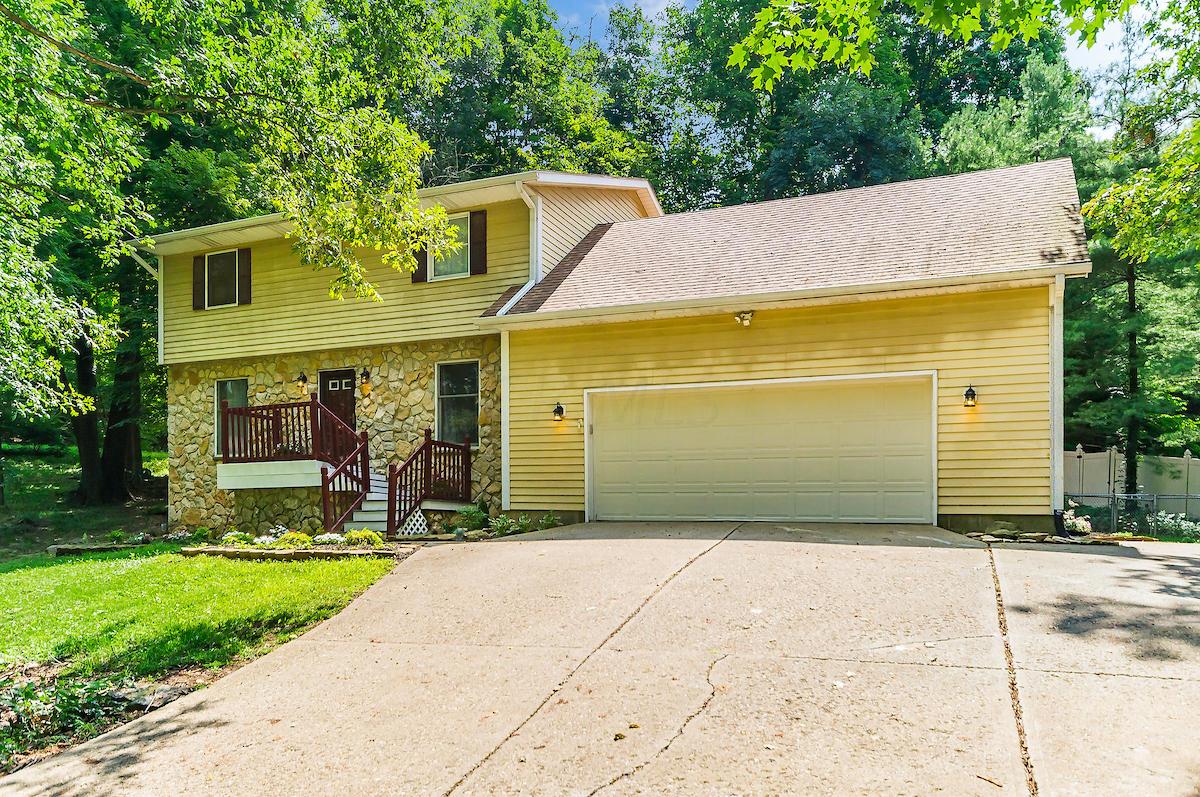 1867 Walnut Road Heath, OH 43056 - Photo 3 of 51 Gallery Image 3