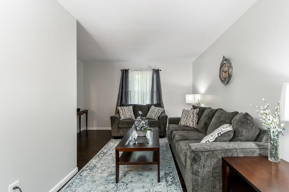 1867 Walnut Road Heath, OH 43056 - Photo 7 of 51 Gallery Image 7