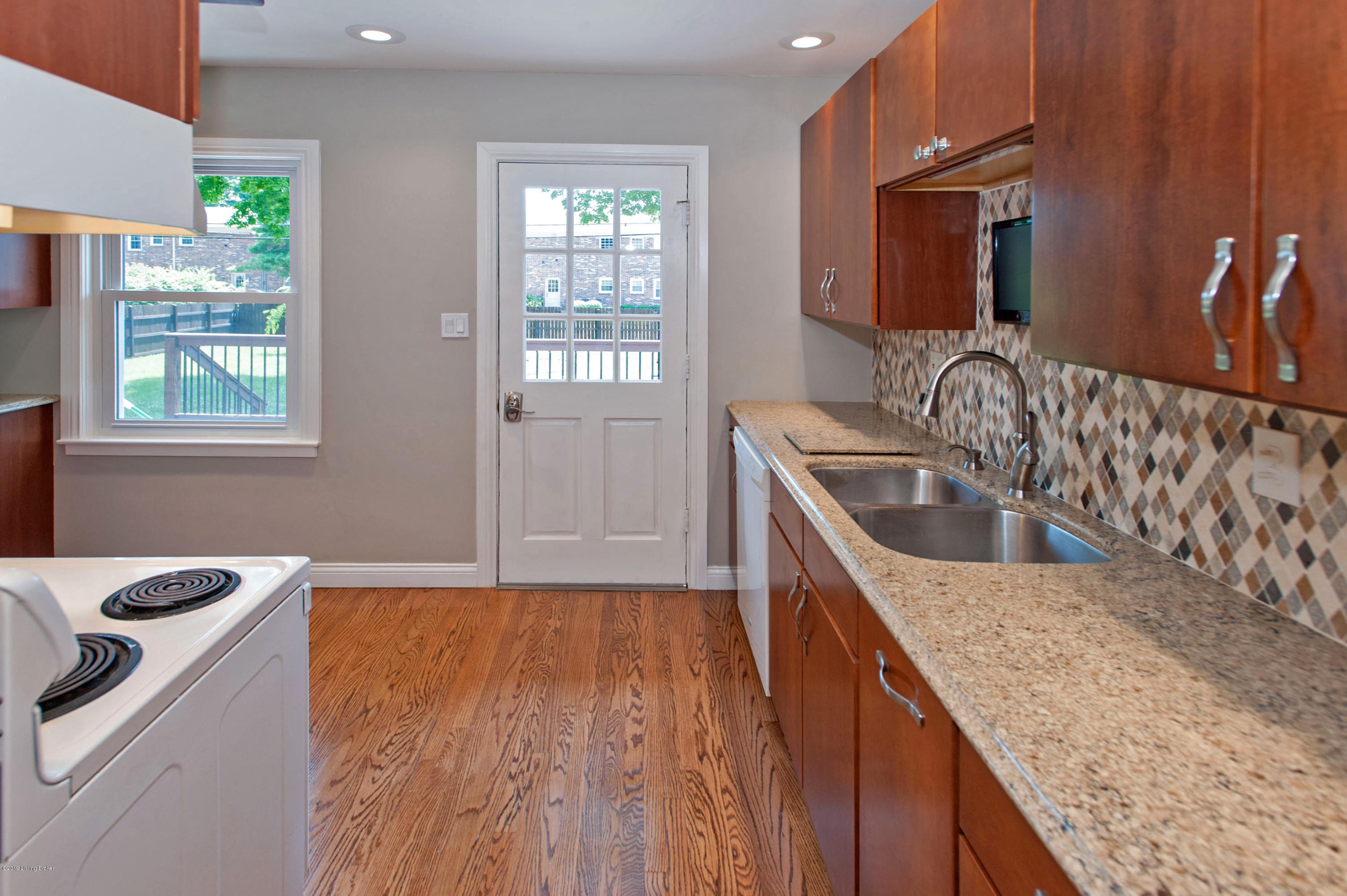 211 Brunswick Road Louisville, KY 40207 - Photo 11 of 36 Hardwoods in Kitchen Too1