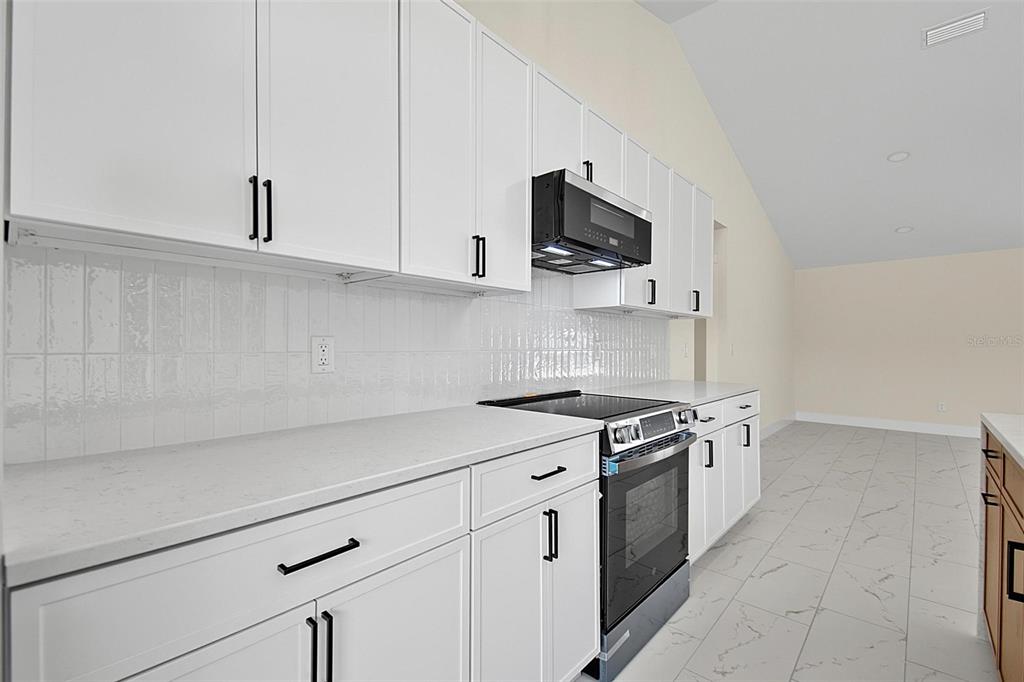 22 Roxboro Drive Palm Coast, FL 32164 - Photo 7 of 58