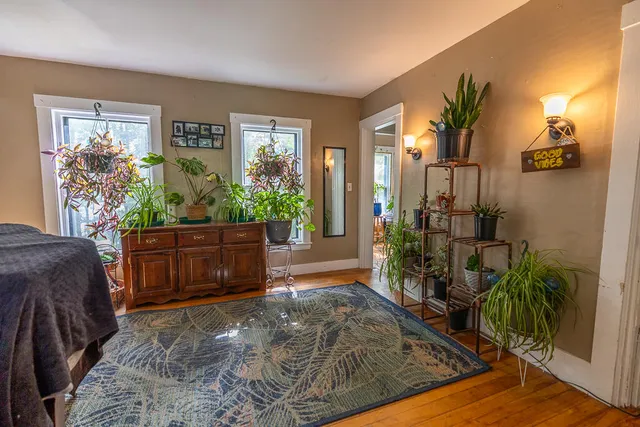 $385,000 | 391 Front Street, Richmond, ME 04357