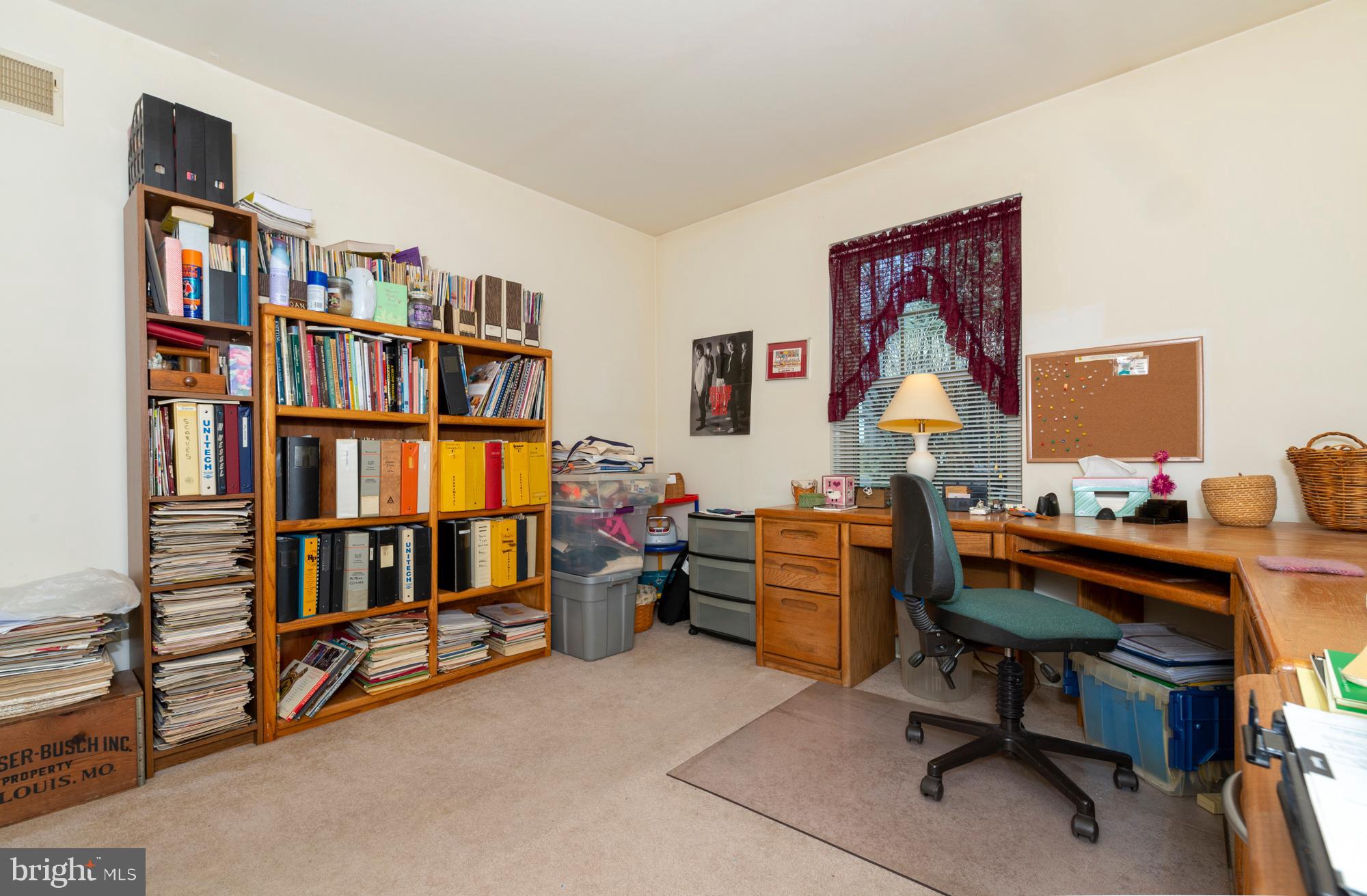 131 Boxwood Road Manchester, PA 17345 - Photo 20 of 26 Gallery Image 20