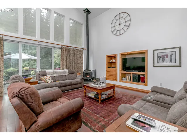 $650,000 | 23861 Southeast 442nd Avenue, Sandy, OR 97055