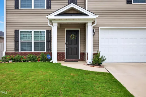 $359,900 | 2923 Cullens Drive, Graham, NC 27253