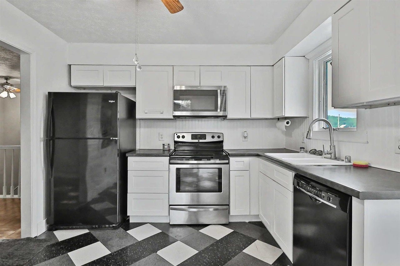 844 Witt Road Bowling Green, KY 42101 - Photo 9 of 26 Gallery Image 9