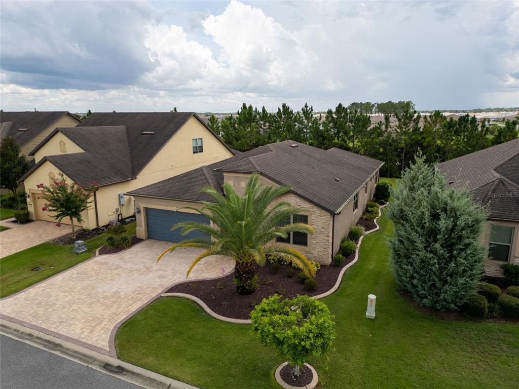 7807 Southwest 97th Circle Ocala, FL 34481 - Photo 6 of 50 an aerial view of a house having yard