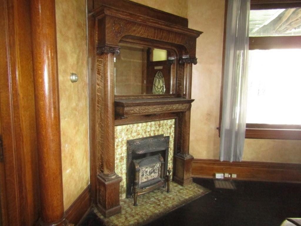 246 West Main Street Uniontown, PA 15401 - Photo 13 of 42 a view of an entryway of the house