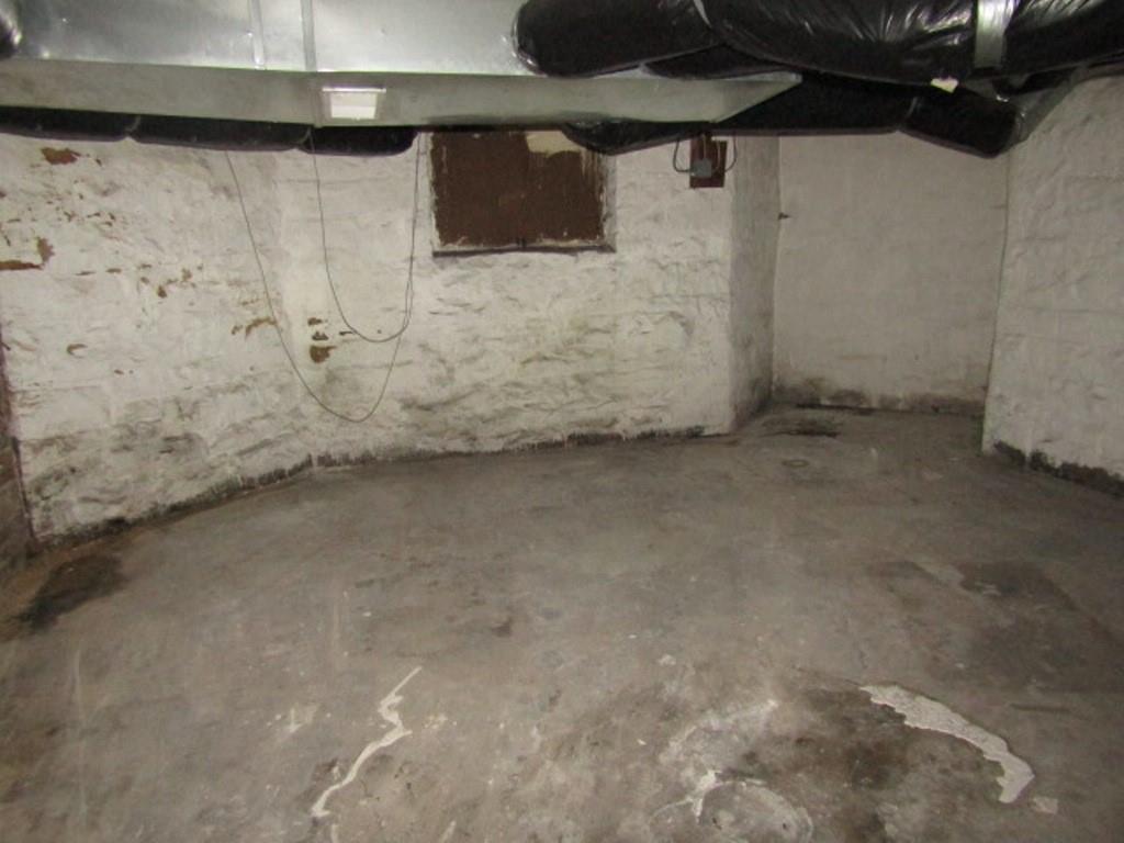 246 West Main Street Uniontown, PA 15401 - Photo 42 of 42 a view of a small room