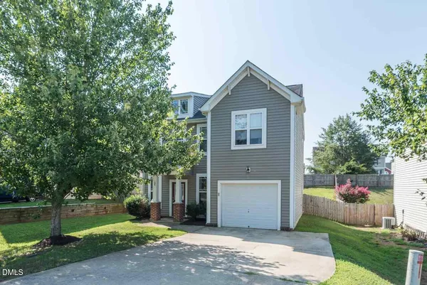 $309,900 | 104 Hutson Lane, Clayton, NC 27527