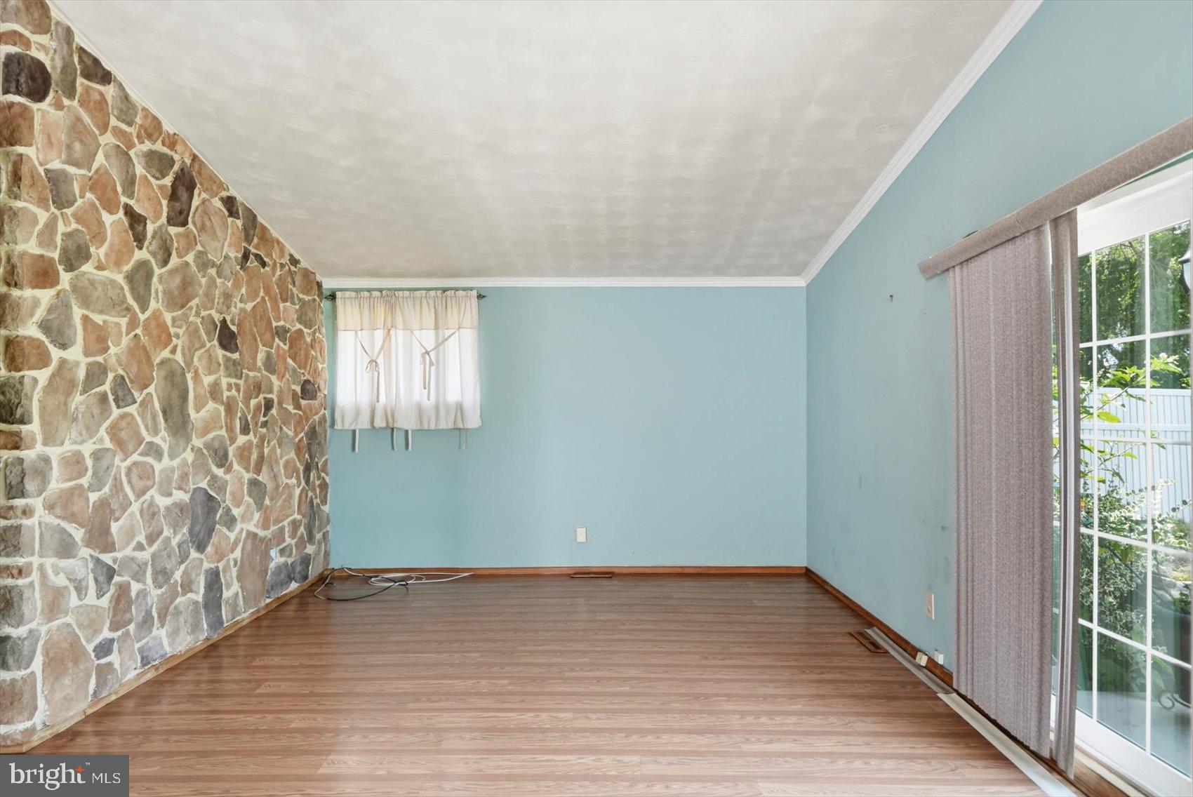 4765 Bonnie Brae Road Baltimore, MD 21208 - Photo 4 of 24 Gallery Image 4