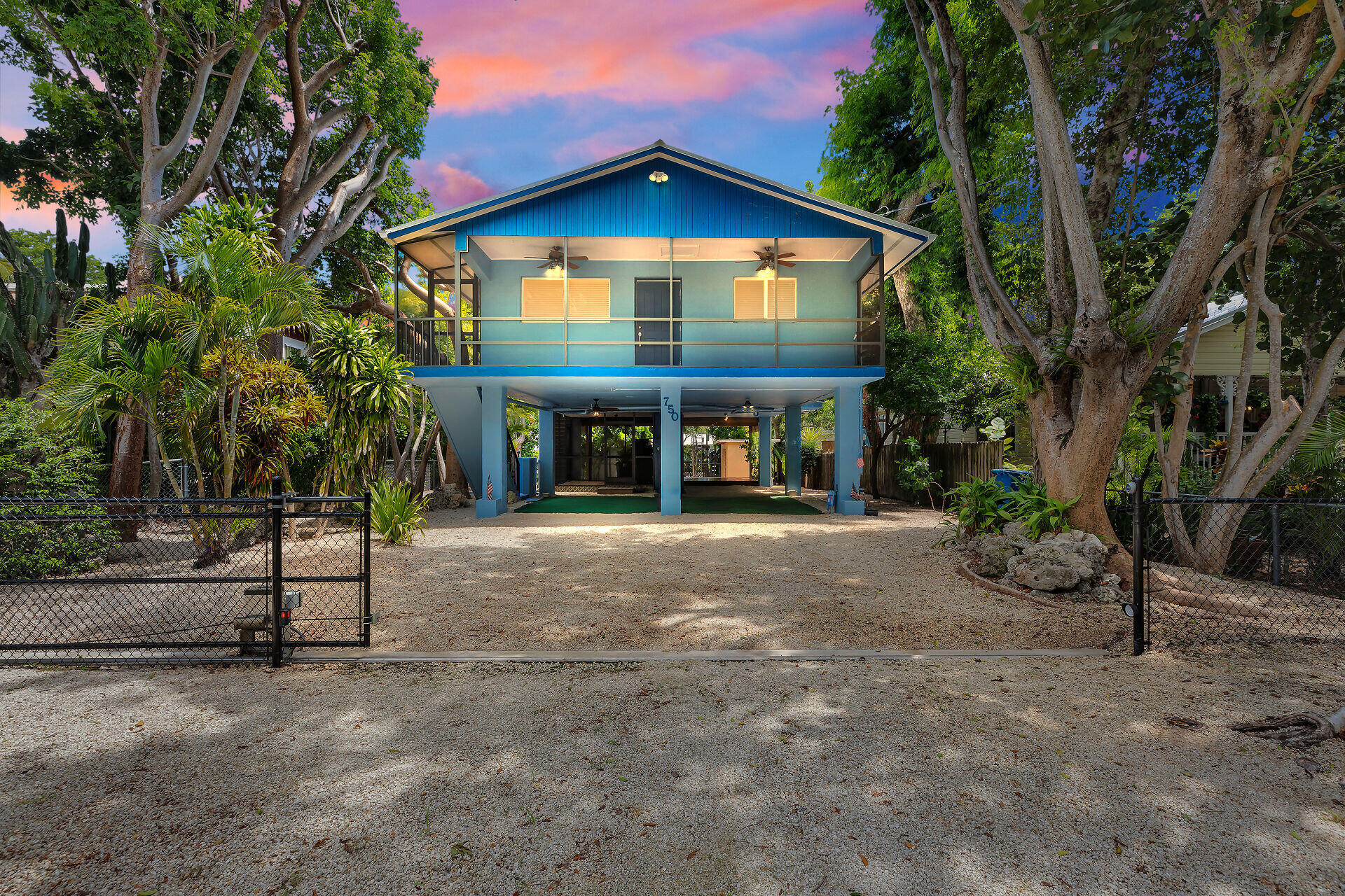 750 Madrid Road Key Largo, FL 33037 - Photo 2 of 37 virtual-tour-365782-mls-high-res-image-1