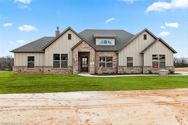 $524,900 | 3001 Arabian Court, Springtown, TX 76082