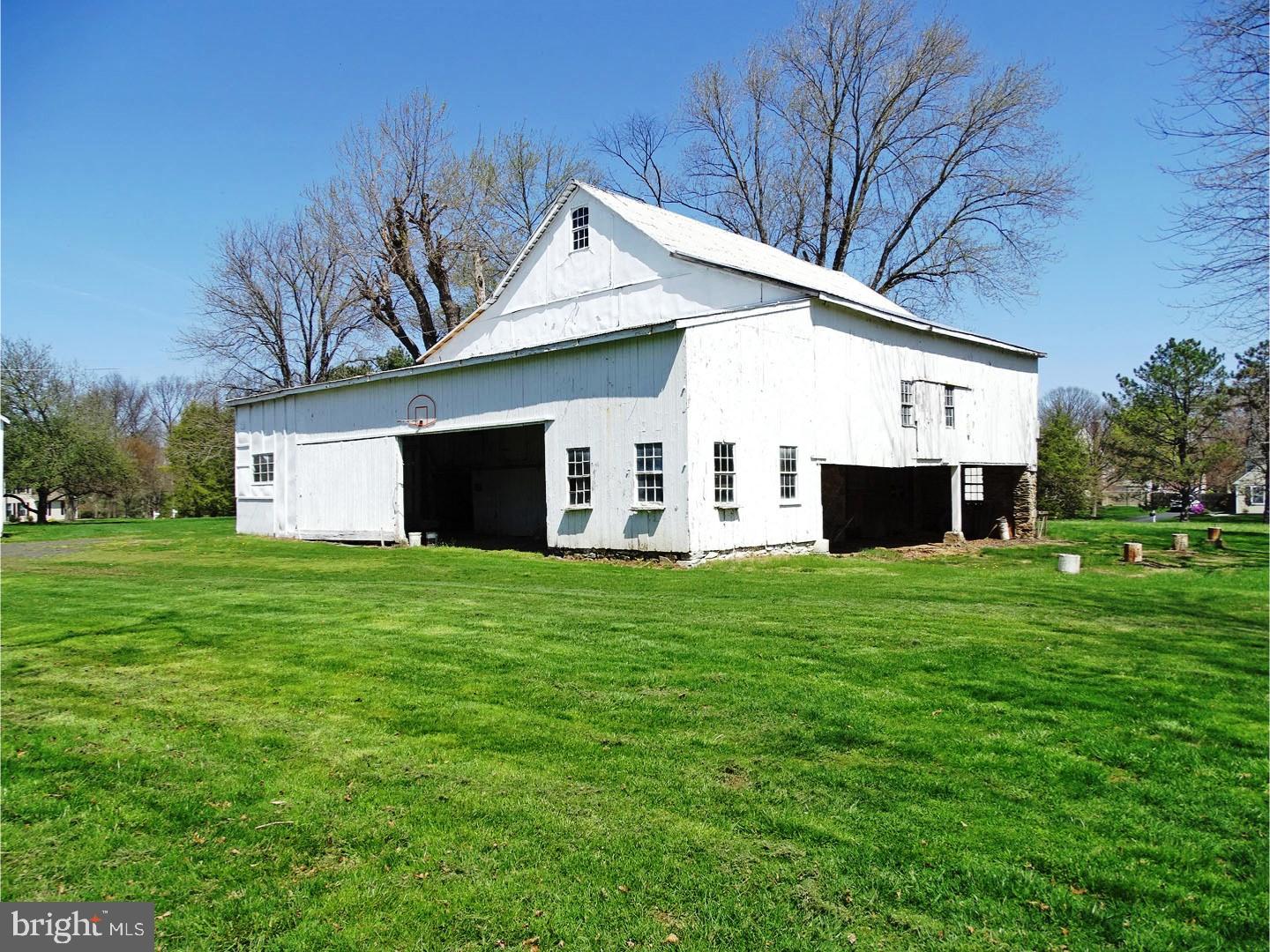 536 Heacock Road Yardley, PA 19067 - Photo 21 of 25 Barn