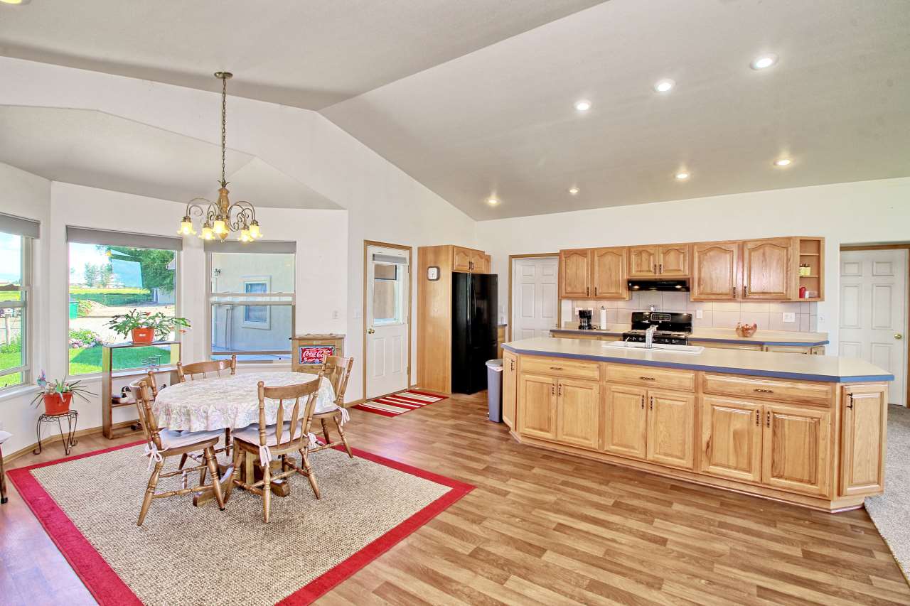 1545 16 Road Loma, CO 81524 - Photo 14 of 42 Gallery Image 14