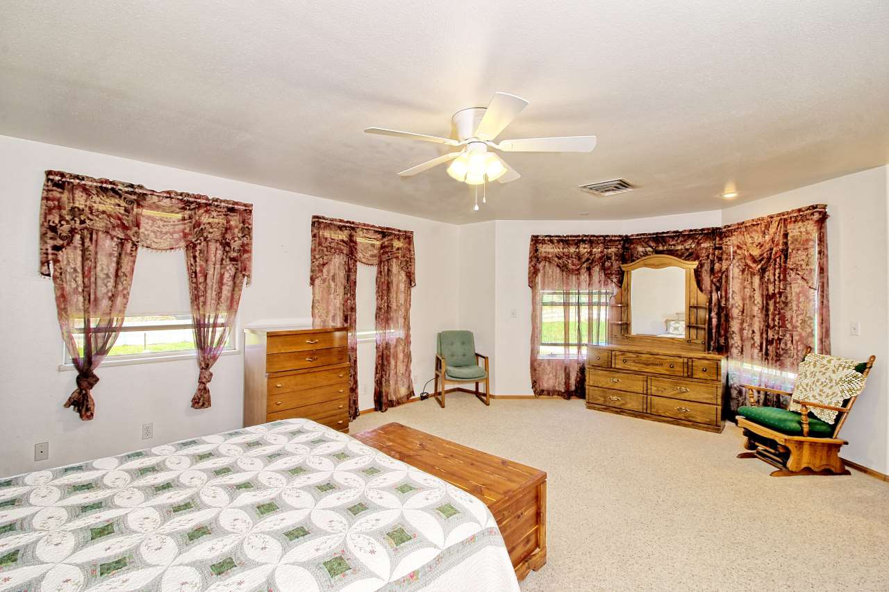 1545 16 Road Loma, CO 81524 - Photo 17 of 42 Gallery Image 17