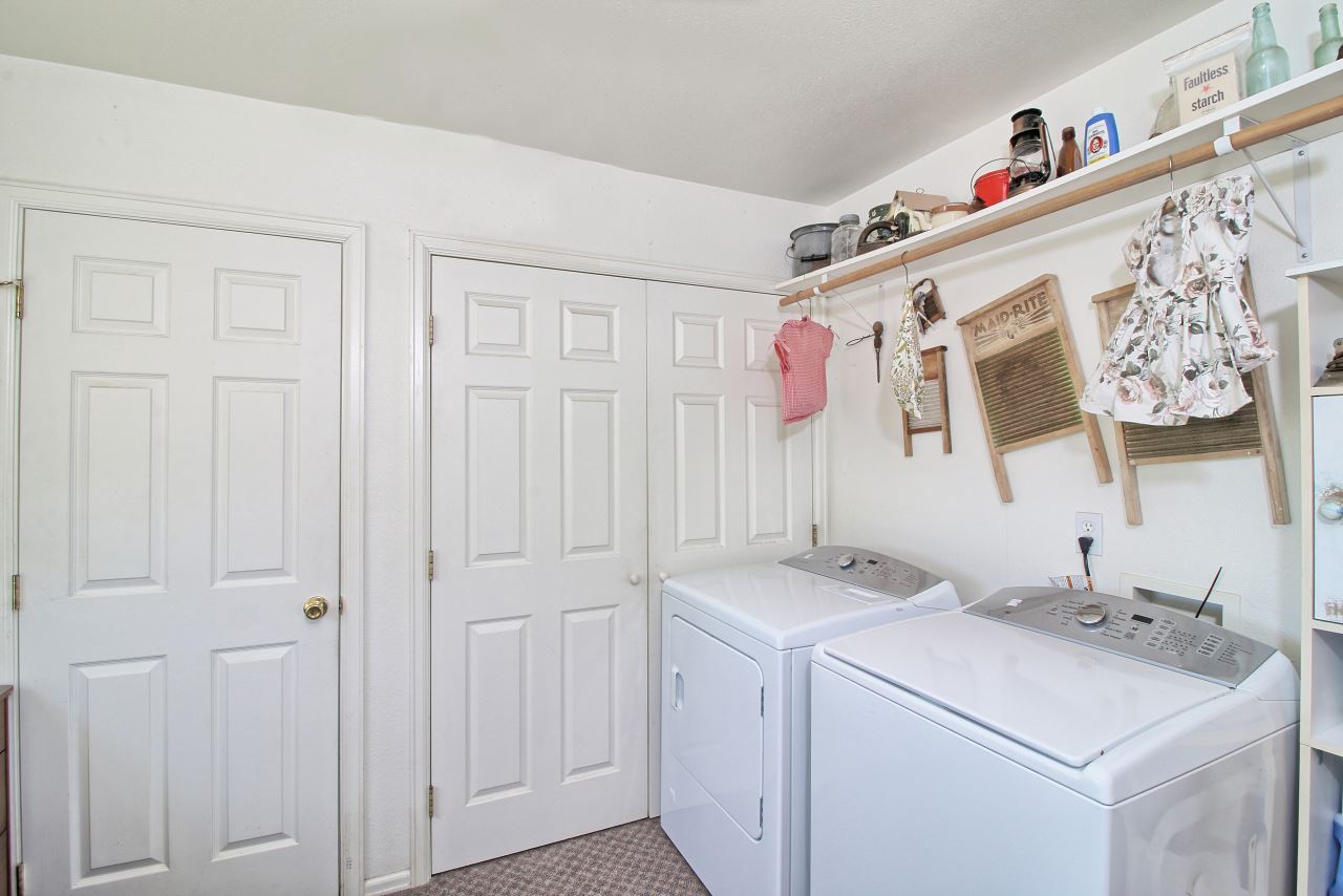 1545 16 Road Loma, CO 81524 - Photo 24 of 42 Gallery Image 24