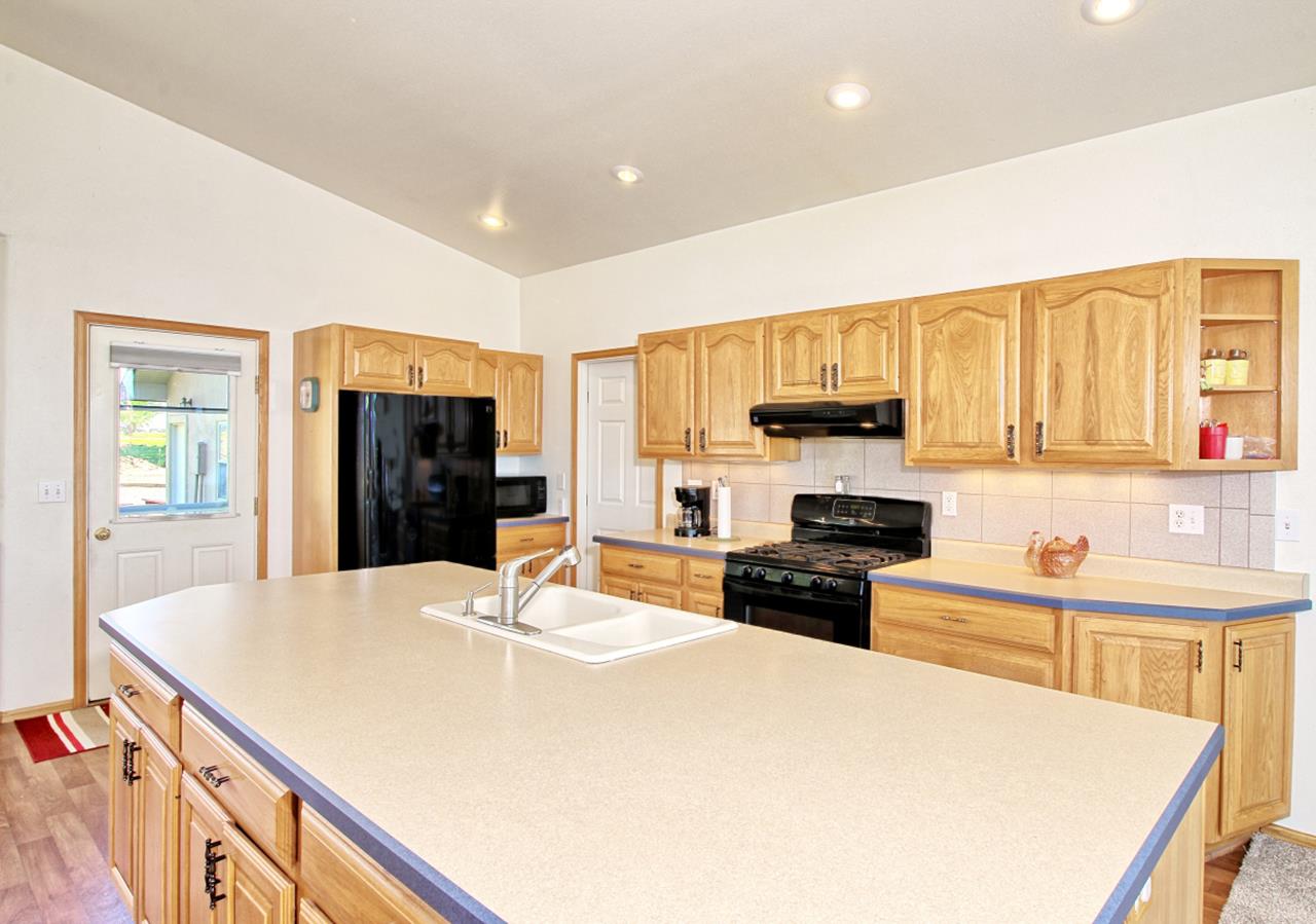 1545 16 Road Loma, CO 81524 - Photo 9 of 42 Gallery Image 9