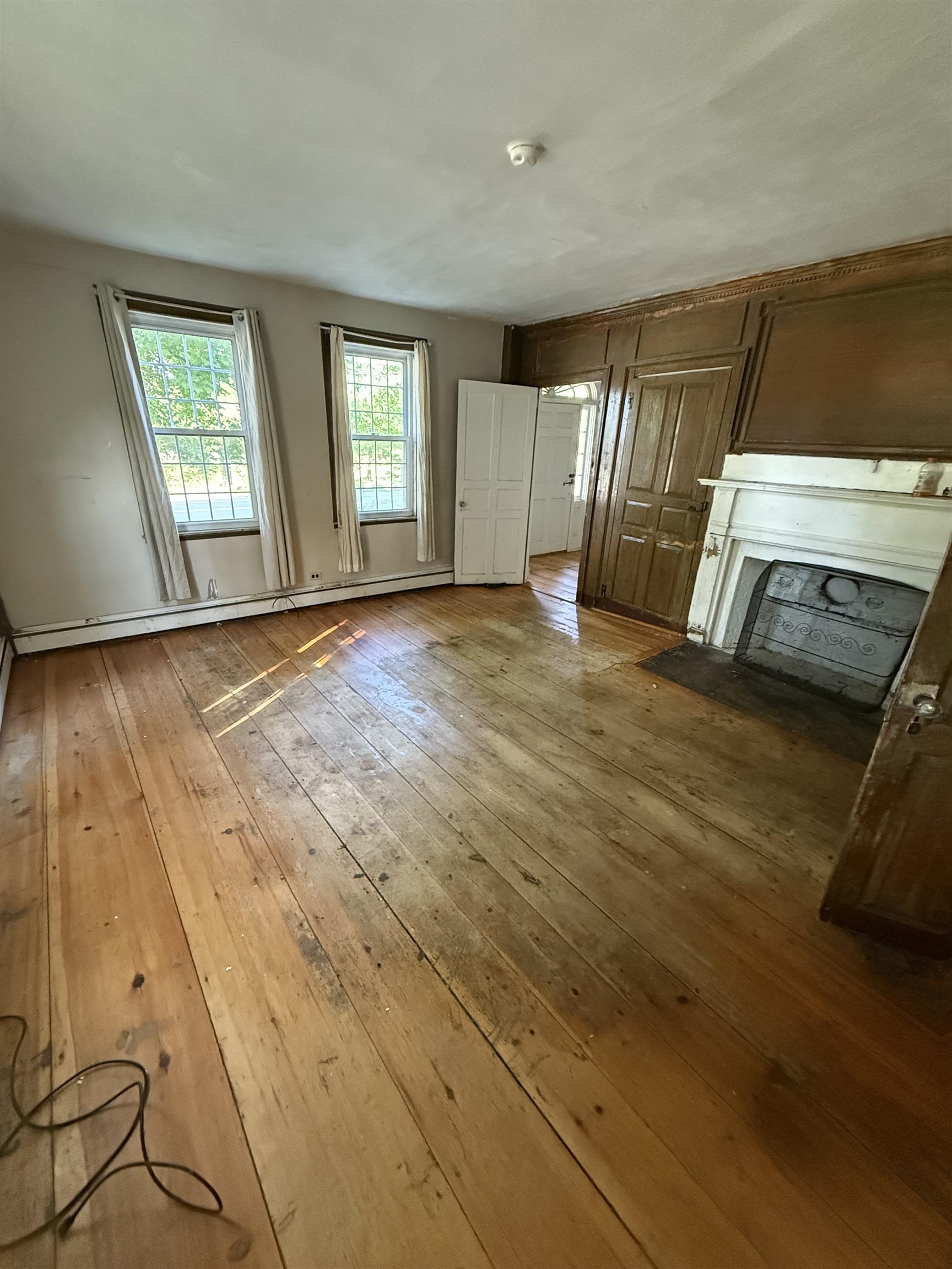 55 Chester Street Chester, NH 03036 - Photo 3 of 22