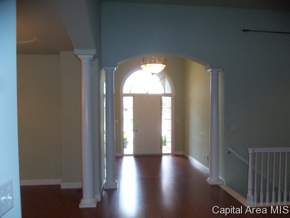 3516 Sundance Drive Springfield, IL 62711 - Photo 3 of 17