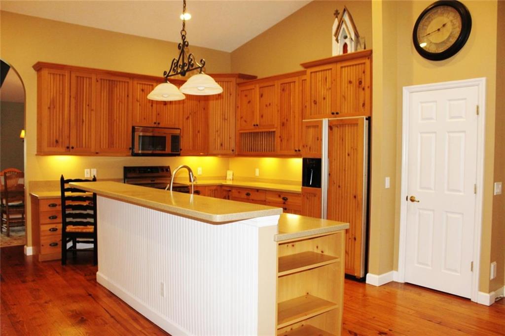 10902 Southwest Hawkview Circle Stuart, FL 34997 - Photo 8 of 78 Gallery Image 8