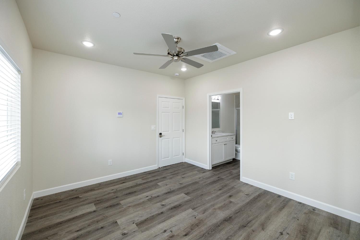 720 North 2nd Street Patterson, CA 95363 - Photo 73 of 84 Suite 5