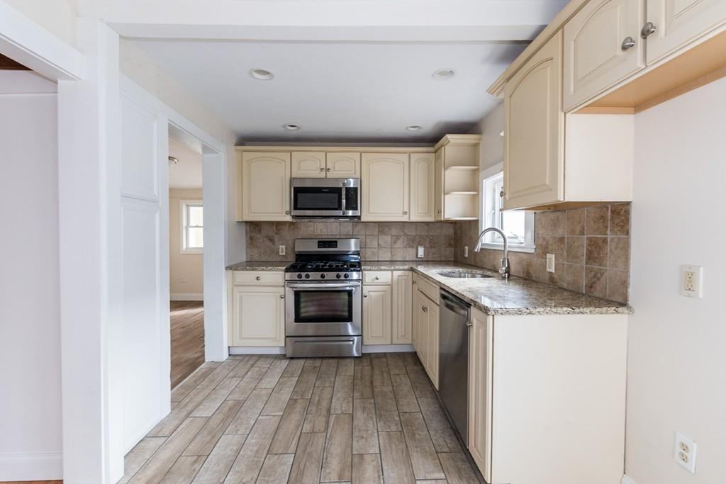 164 Swifts Beach Road Wareham, MA 02571 - Photo 17 of 42 Gallery Image 17