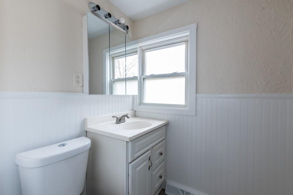164 Swifts Beach Road Wareham, MA 02571 - Photo 35 of 42 Gallery Image 35