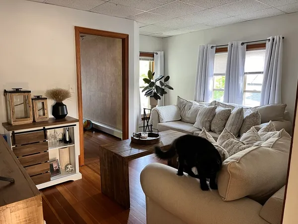 $2,500 | 102 Summer Street, Unit 2, Weymouth, MA 02188