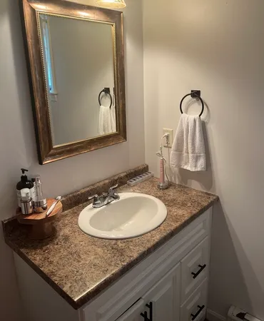 $2,500 | 102 Summer Street, Unit 2, Weymouth, MA 02188