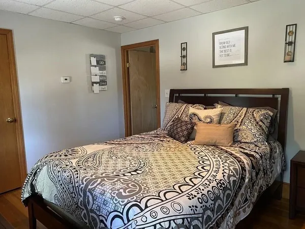 $2,500 | 102 Summer Street, Unit 2, Weymouth, MA 02188