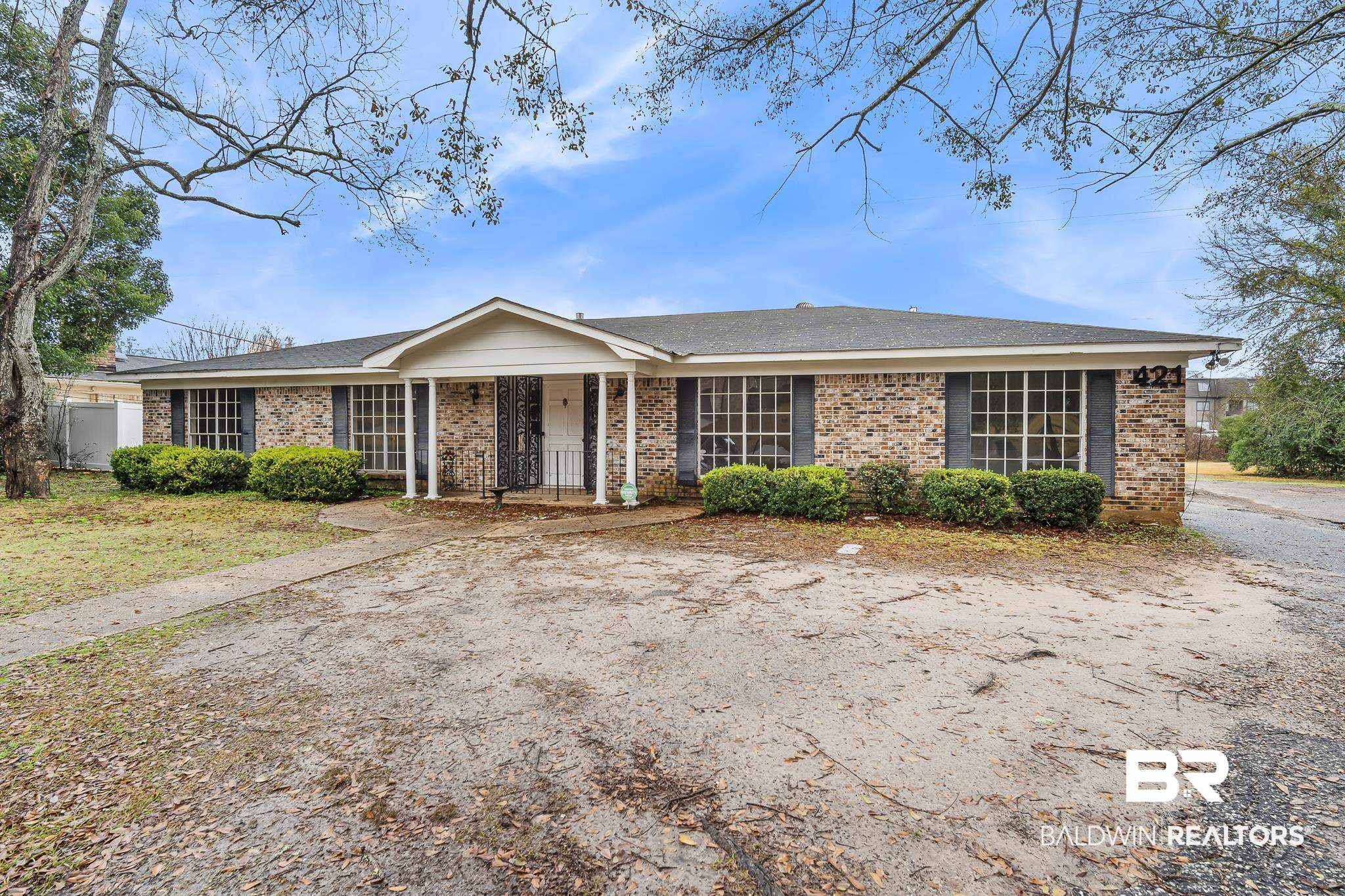 421 Pennington Circle Mobile, AL 36606 - Photo 2 of 29