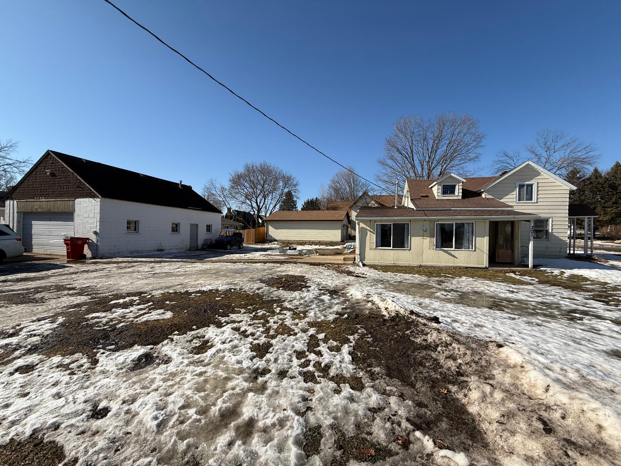 301 4th Street Southwest Pine Island, MN 55963 - Photo 2 of 14