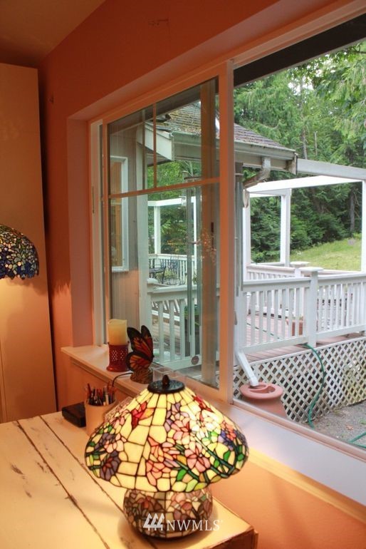 80 East Robbins Road Grapeview, WA 98546 - Photo 9 of 11 Gallery Image 9