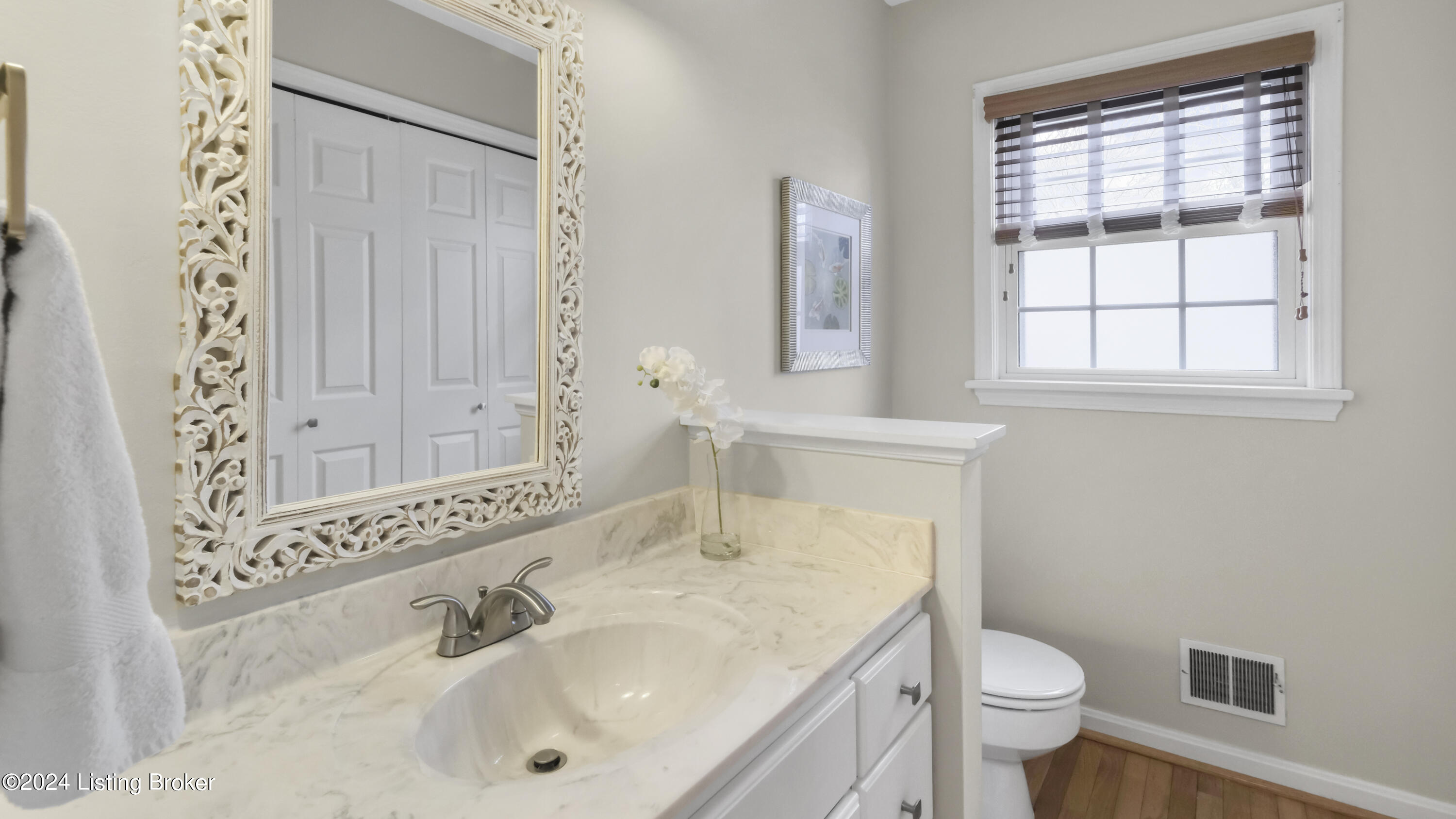 10707 Sunderland Road Louisville, KY 40243 - Photo 40 of 56 10707 Sunderland Rd-140