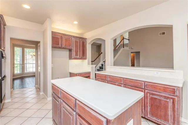 $2,900 | 2010 Marie Weldon Lane, Arlington, TX 76001